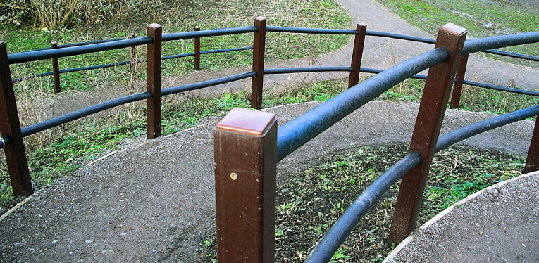 Sunday January 22nd (2006) railings align=