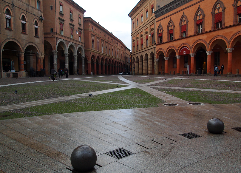 Tuesday March 19th (2013) piazza san stefano align=