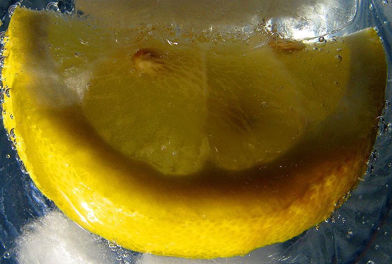 Tuesday August 29th (2006) smiling lemon align=