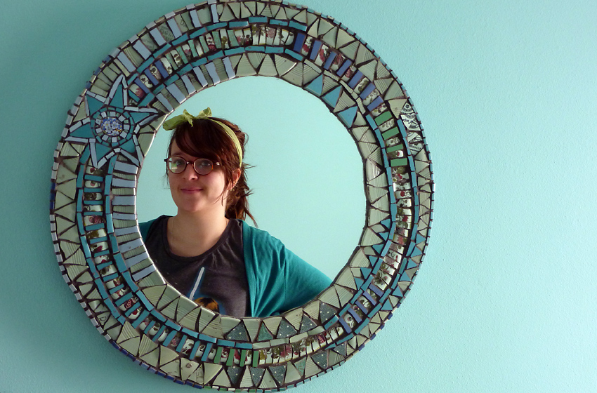 Thursday December 24th (2009) mozaic mirror align=