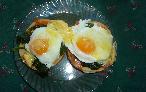 Tue 24th<br/>eggs-mas breakfast